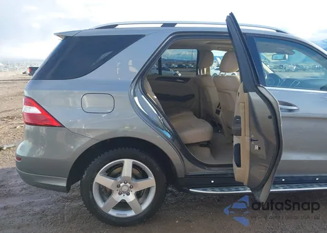 2015 Mercedes-Benz Ml 400 4Matic from USA, damaged, VIN 4JGDA5GB2FA534554